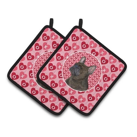 Carolines Treasures Carolines Treasures SS4519PTHD French Bulldog Hearts Love & Valentines Day Portrait Pair of Pot Holders; 7.5 x 3 x 7.5 in. SS4519PTHD